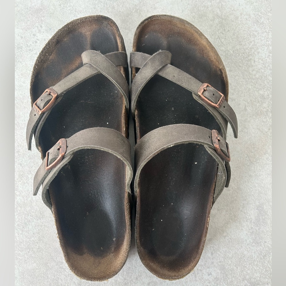 Size 8 Birkenstock Mayari Sandals